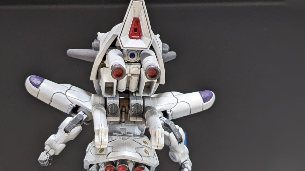 サイコミュコントロールシステムの部分は怪しい装置感を出すために密度ぎっしりにしてみました。