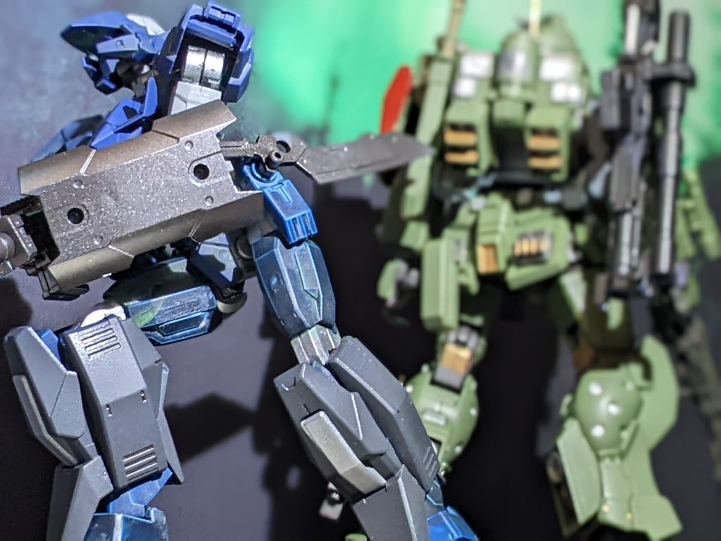 「反応あり…？隊長、少し離れます。」「無理するなよ…許可する。」