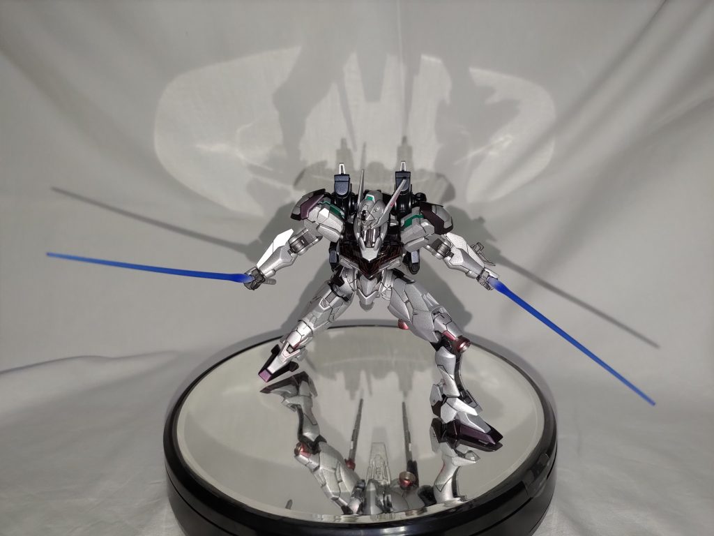 ちょっとエヴァっぽい雰囲気で…