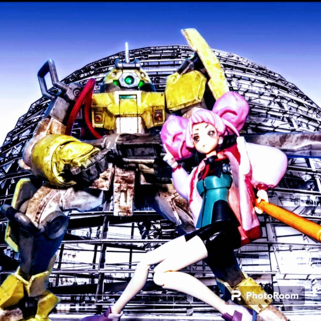 こちらはメイン画像のNG画像です😅 パイセンがストロボの光量過多で顔の表情が飛んでしまったので?パイセンだけ新規撮影してPhotoRoomに取り込みんでいます😁