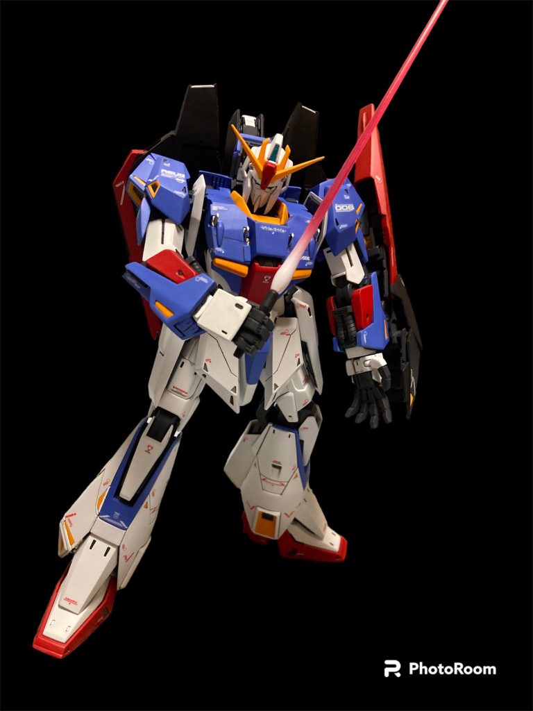 サーベル持たせました