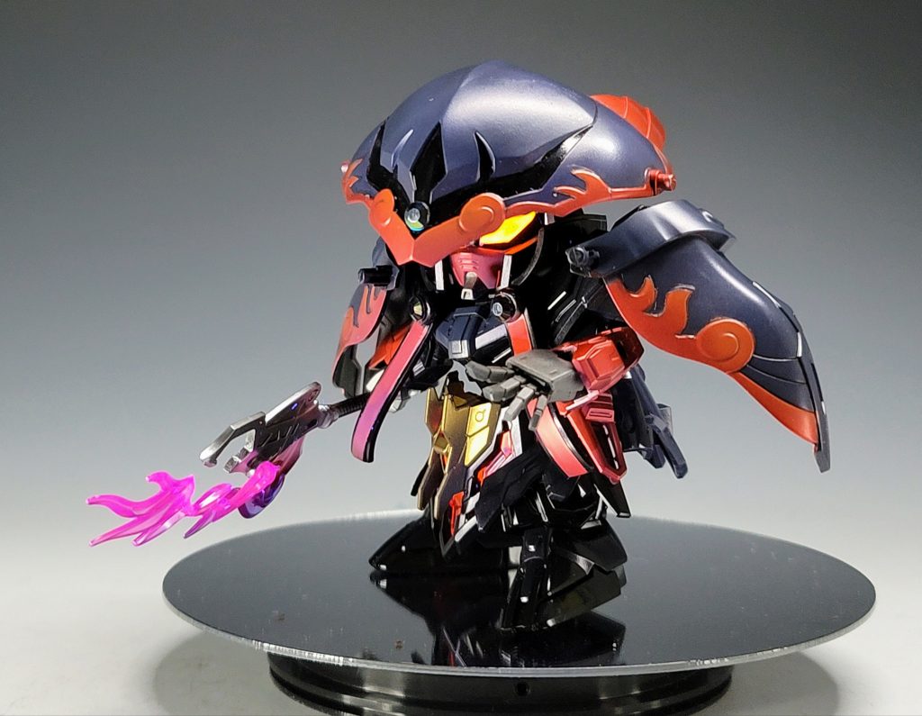 アシュタロンのキットで1番刺さった暗殺者形態。三国伝、こういう遊び心が素敵だと思うわけです😊