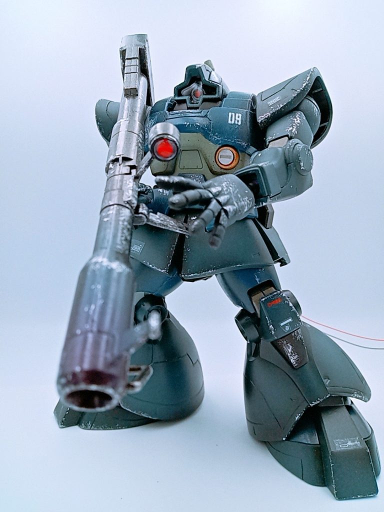 バズーカの先端は焼き色塗装を入れてます