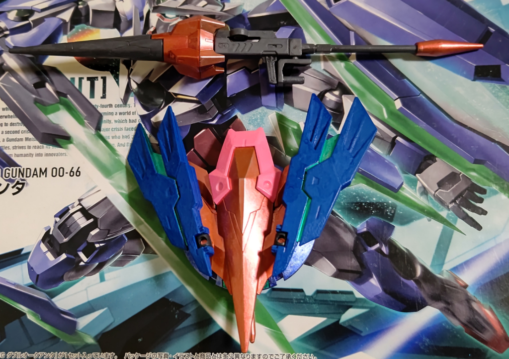 ライテイショットランサー改とイージスシールドショットランサーはイージスシールドの持ち手を加工した物を取り付けています合体時の持ち手にもなる仕様ですシールドにはあらかじめ合体用のバインダーを付けています