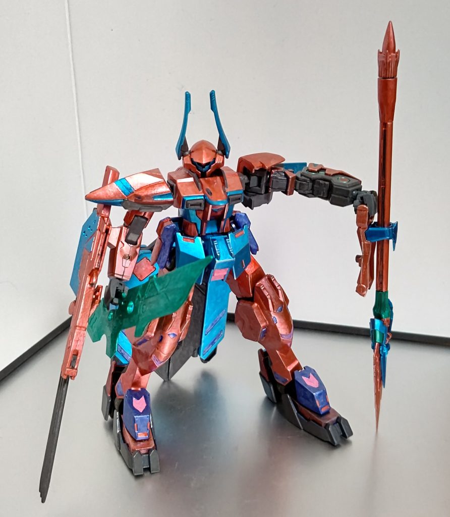 オリジナルギミックネクスエッジスタイル版とメタルビルド版の天ミナを参考にトリケロス改の剣部分を分離出来るようにオキツノカガミはメタルビルド版天ミナCを参考にそれっぽく手持ち