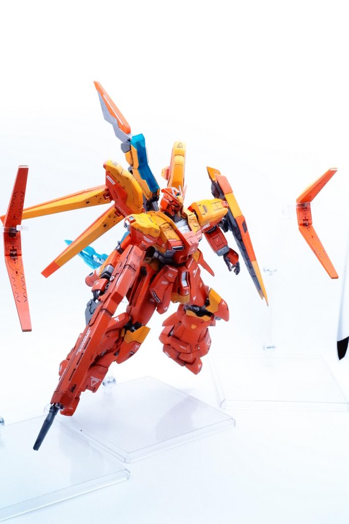 ファンネル展開!うおースタンド3本も初めて使った!