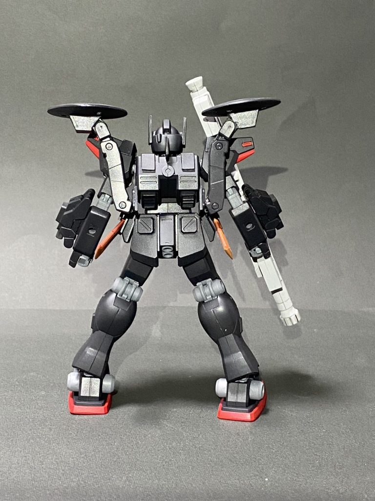 30mmやその他ジャンクパーツ、プラ板で改造しました。下手くそな改造ですが雰囲気はブラックライダーっぽくなりましたかね？ 