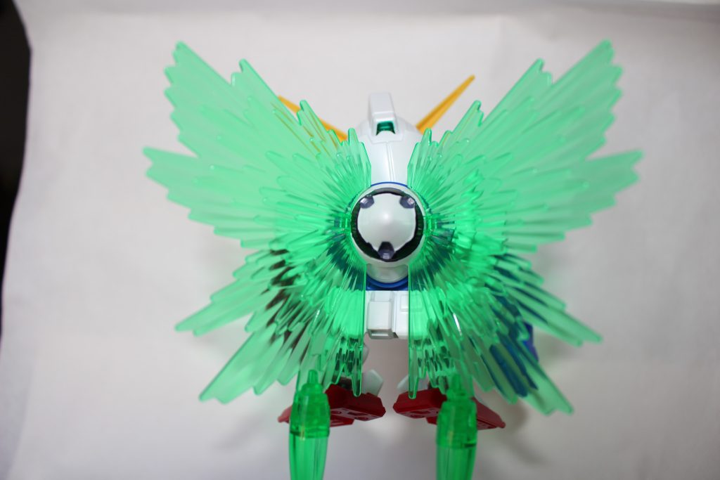 背面にガンダムマーカー