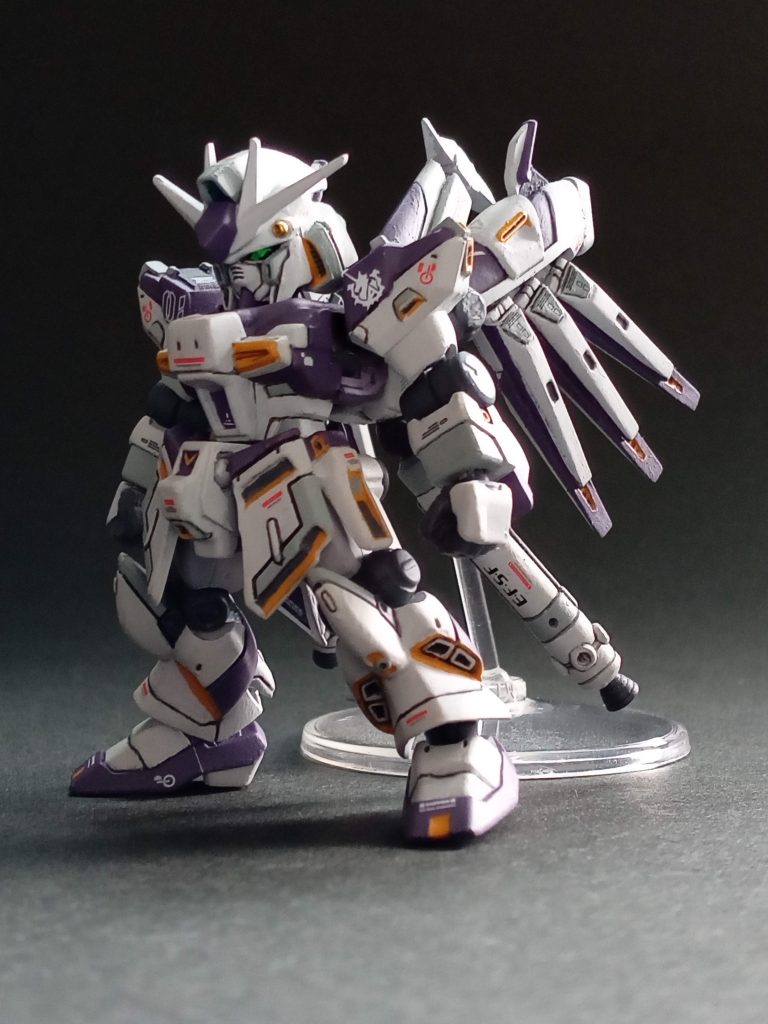 ハイニューは、青ベースと紫ベースがありますが、今回は紫でいきました。紫×黄色×グレーがいい感じになりましたね。