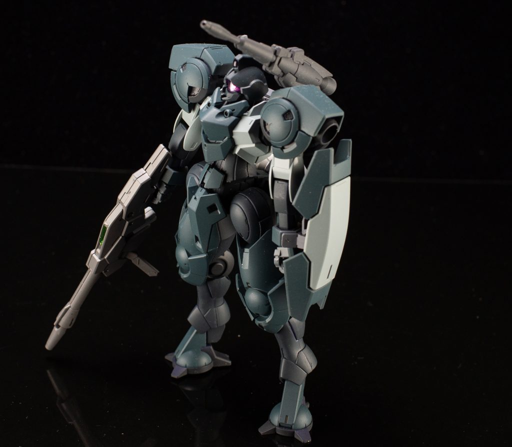 頭頂部とライフルのセンサーにはUVレジンをオーバーコートしています