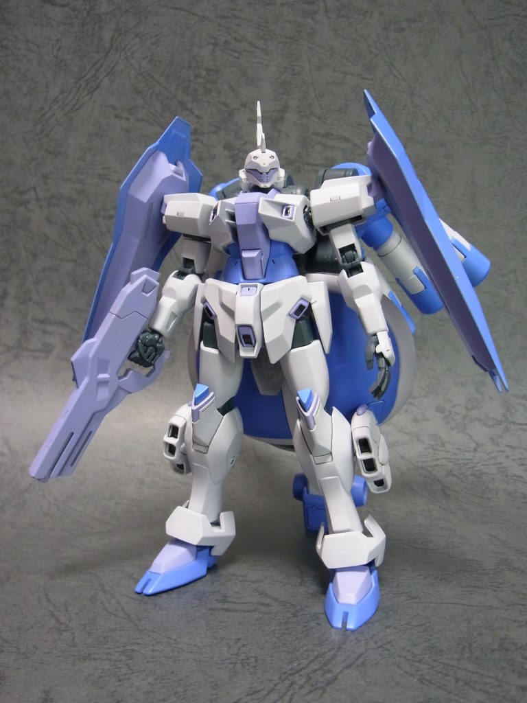 ジャイオーンの量産タイプで目的に応じてユニット換装をする。