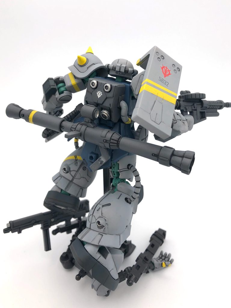 ガンダムアーティファクトもそうでしたが、このGフレームのシリーズも独自アレンジのディテールが、70年代のデザインのザクを近代化させててすごいなと思います。