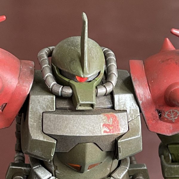 グフカスタム　レッドショルダー