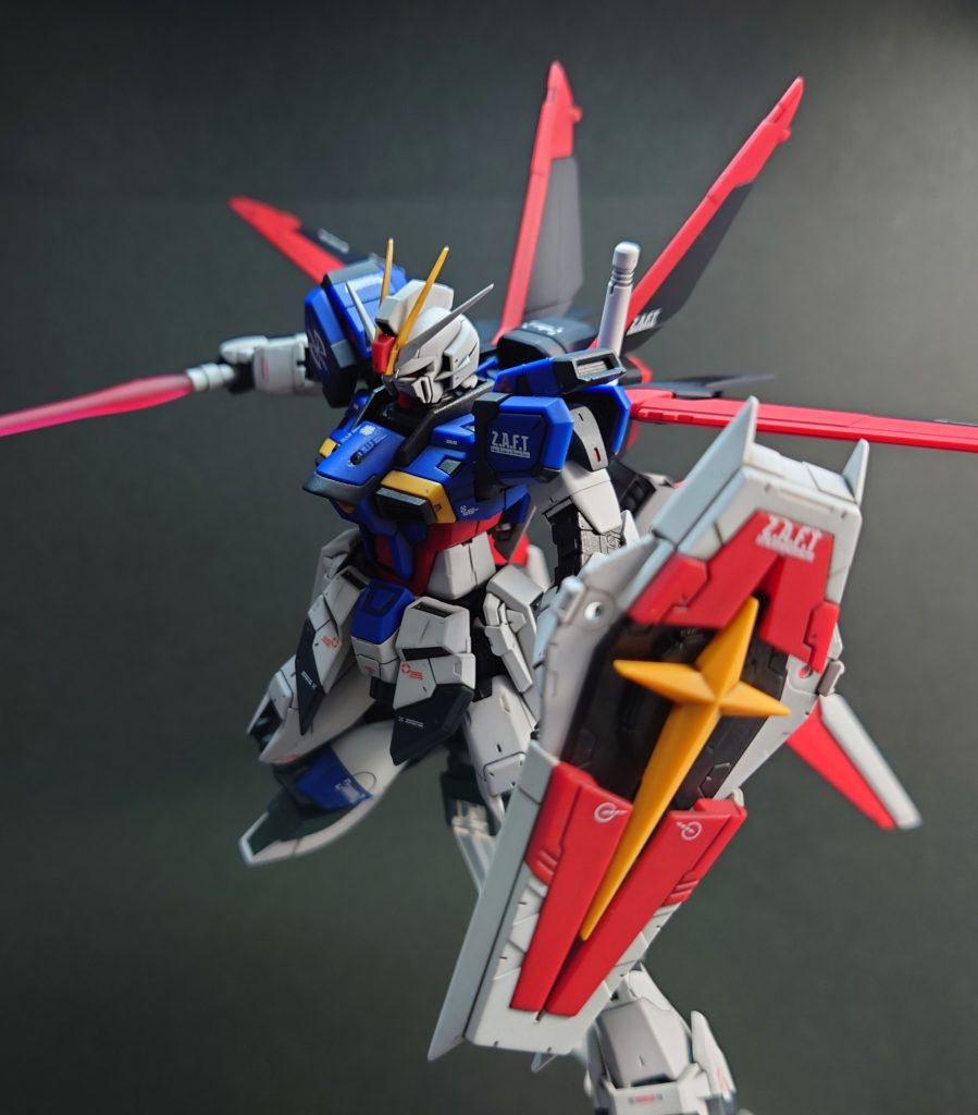 ちなみにブレードアンテナが折れたので部品注文して取り付けました。すぐにまた同じ所折れたけど(´・ω・`) もうそのままです。写真で誤魔化してます。最後までご覧頂きありがとうございました(⋆ᴗ͈ˬᴗ͈)”