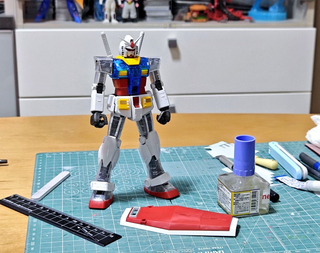 今回はアニメぽさを活かしてプレーン仕上げの予定…が、やりすぎたか。