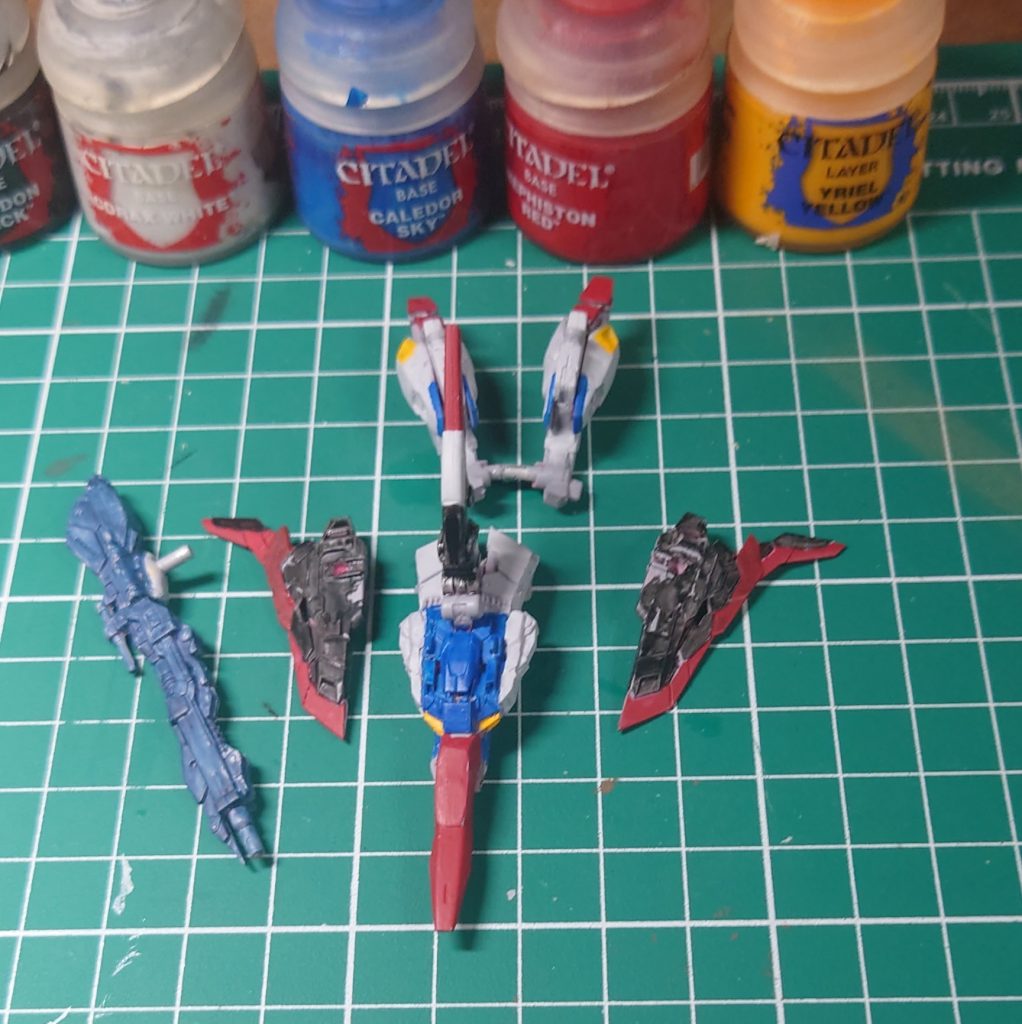 シンプルにザッと塗りました。