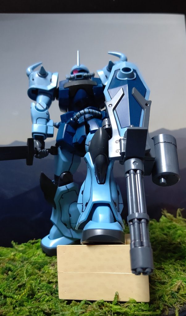 スミイレパチ組のグフカスモノアイだけガンダムマーカー蛍光ピンク