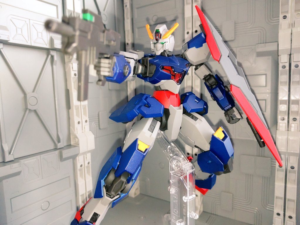 ビームカービンで射撃。作品サムネイルの写真