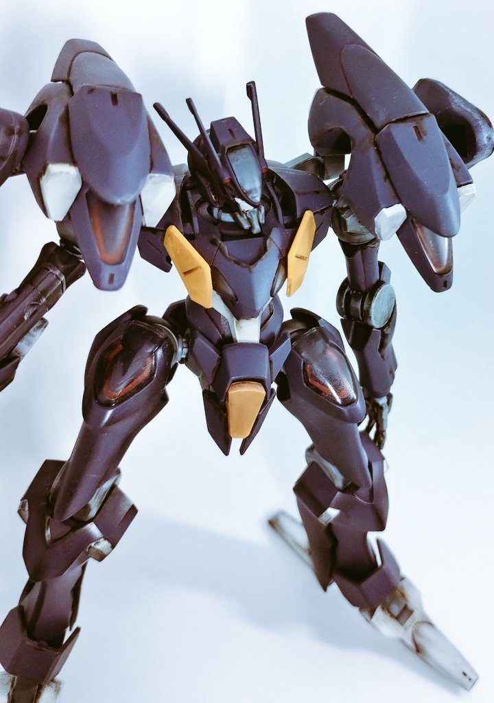 ガンダムファラクト–3枚目/制作者：梵人