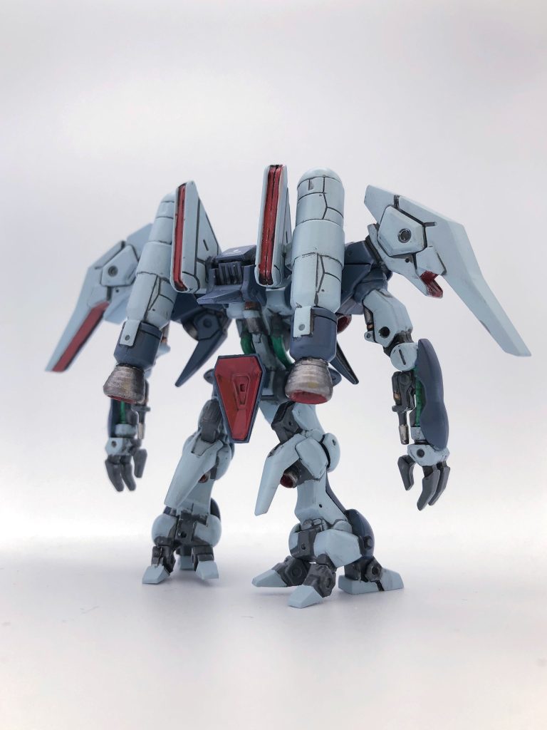 オリジナルの設定とはだいぶ違う造形なのですが、バイアランカスタムにしか見えない。素晴らしい!