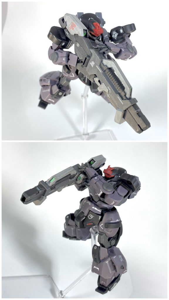 [軽装形態]専用のシュトゥッツァーユニットおよびシールドバインダーは戦場でもパージ可能な構造となっている。この形態では、多数の武装を失う反面、大きく機動力が向上するため、状況に応じて戦い方を変えることができる。