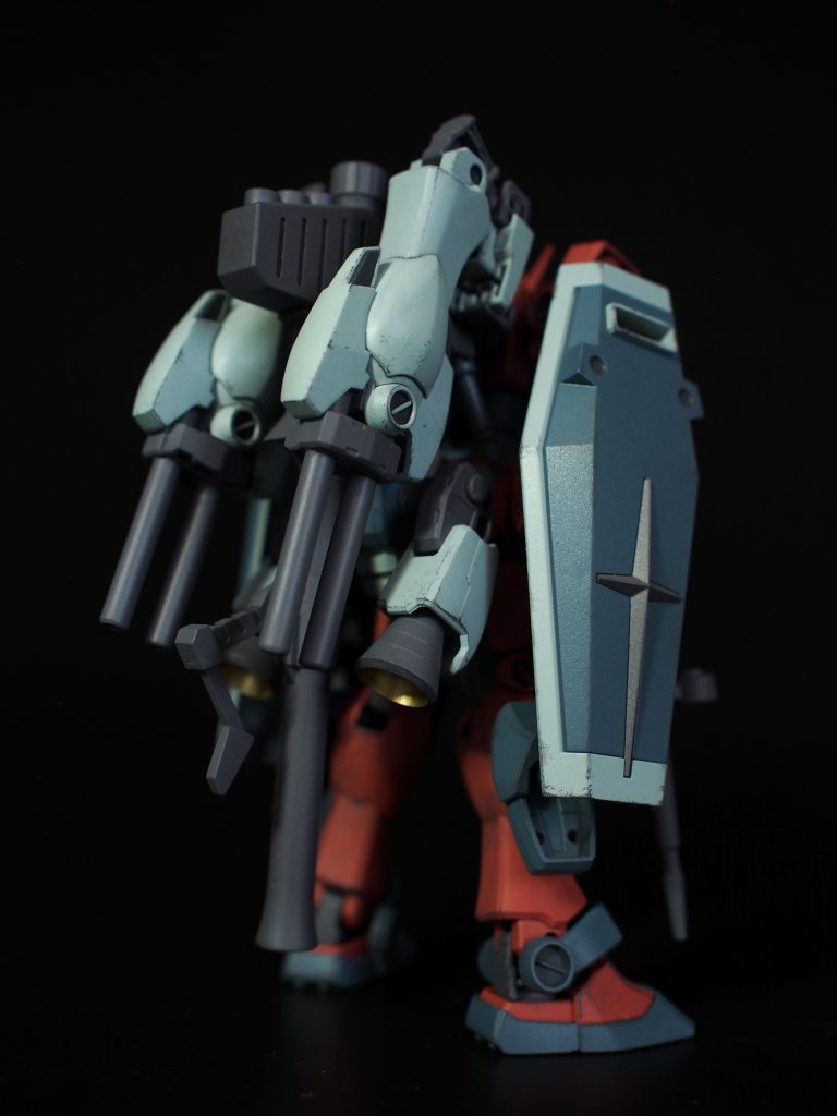 背中のは畳めます。