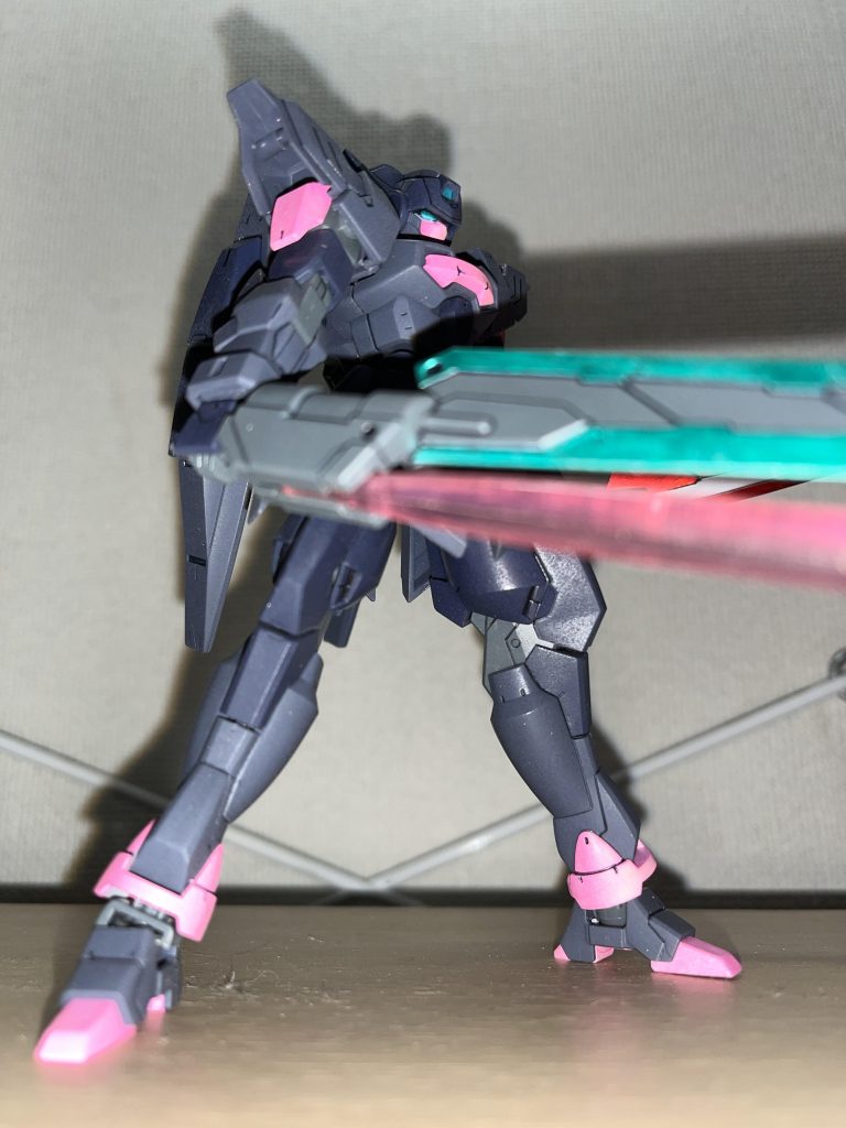 まあ、妄想ではGBN内に登場しているので、A.G.の世界観を飛び越えた武装が装備されてます。