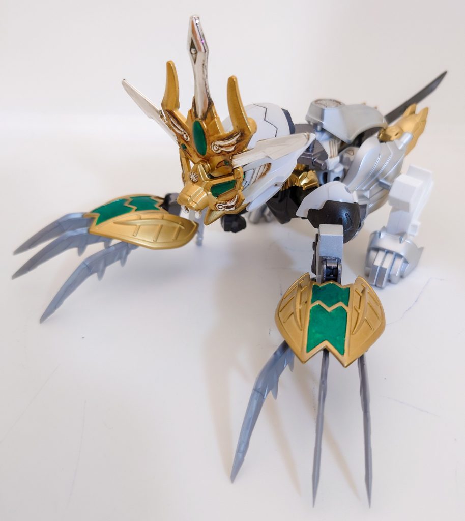 聖獣モード『白虎の姿』今回もバッチリ可変機に仕上げてあります。