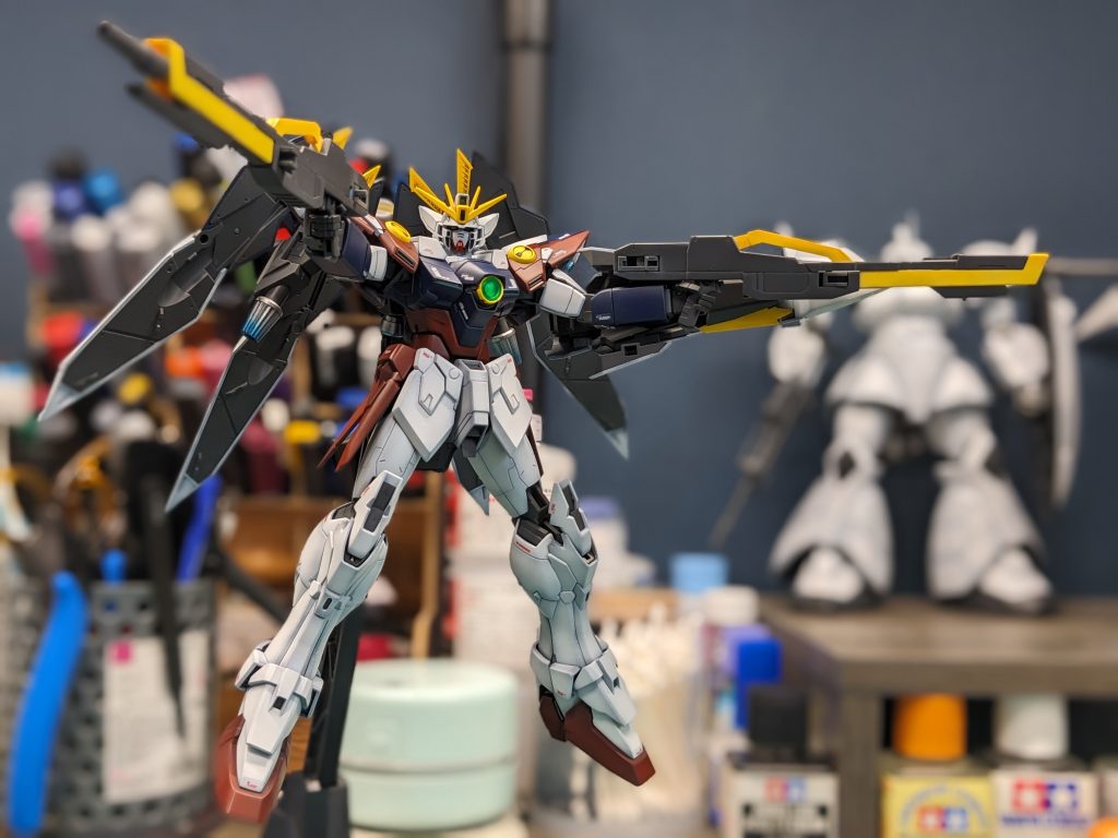 箱絵風にツインバスターライフル両手撃ち。