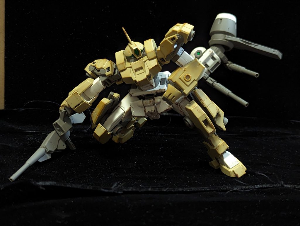 合体するメカはロマンがありますね