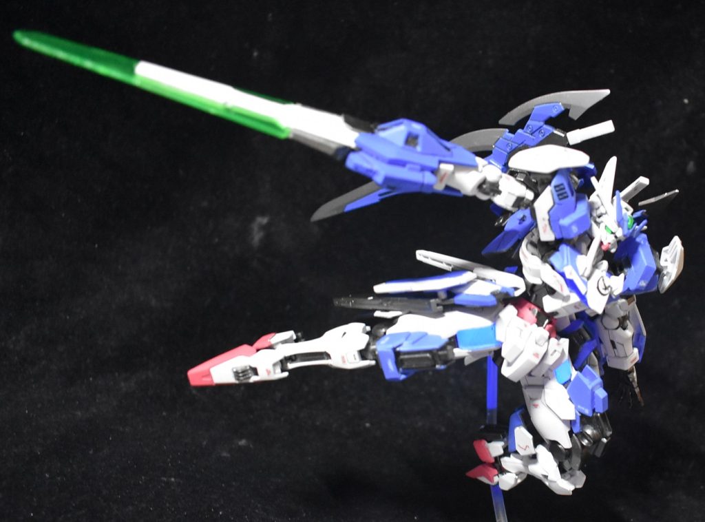 ビットオンフォーム 改造の関係で配置は少しいびつなものの余すことなく取り付け可能です