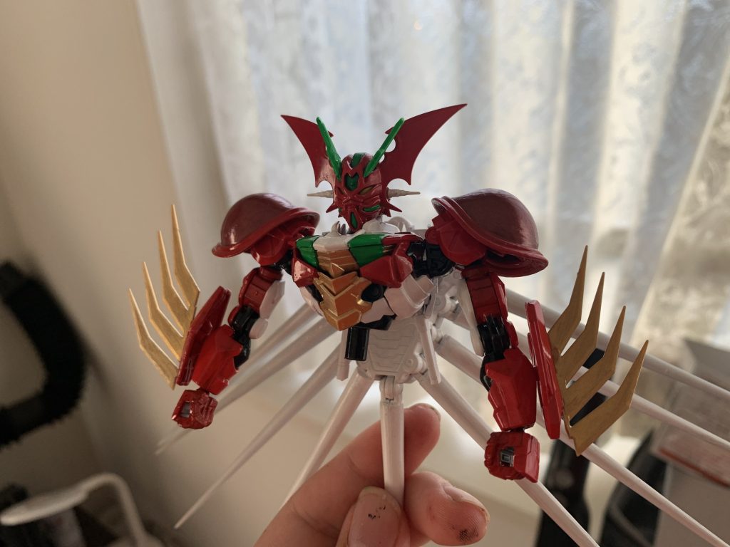 HGゲッターアークのパーツも拝借！頭部にブレードもつけました！