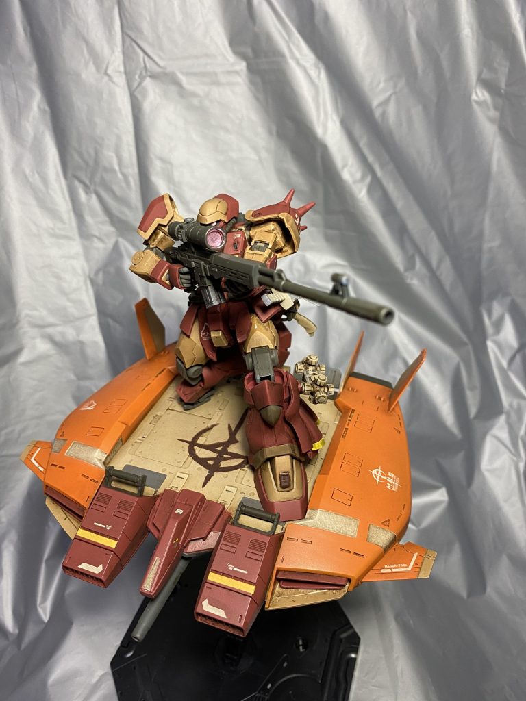 ベース・ジャバー搭載狙撃ライフル構えて!