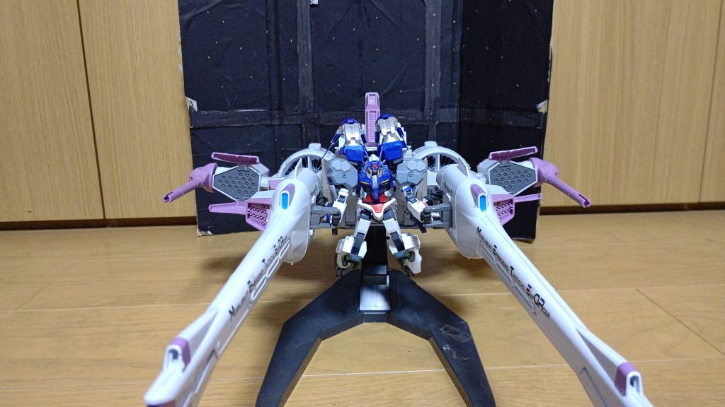 ミサイルハッチフルオープン！要塞に大ダメージ！