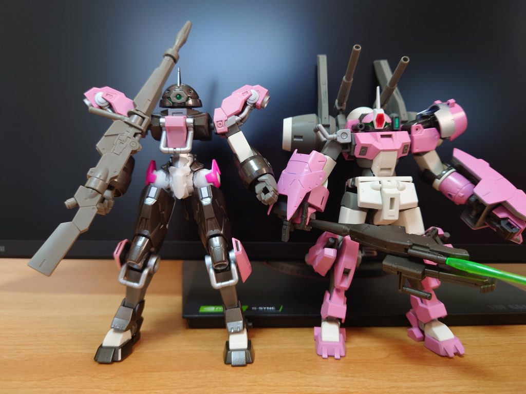 塗装、組み上げが終わって並べてみるとバックユニットのデミドッペルのが身長高くなっててあれ?ってなりましたがまぁ思ったよりまとまったので良しと言うことでwデミドッペルの方は作っててモンスターファームのヘンガーに見えて仕方なかったです(;^ω^)