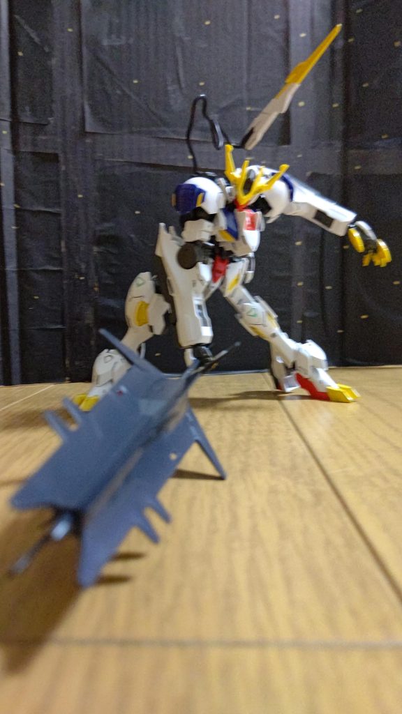 ﾄﾞｫｰﾝ 超大型メイスで叩きつける❗️正式名称なんですねw初めて知ったときビックリしました😅