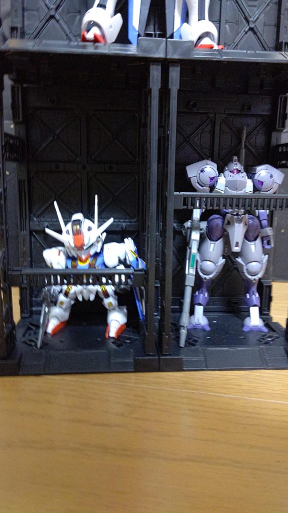 SDエアリアル(おっ！ちょうどいいね)ハインドリー(違ったか。)SDエアリアル(ほらやっぱり違った！)