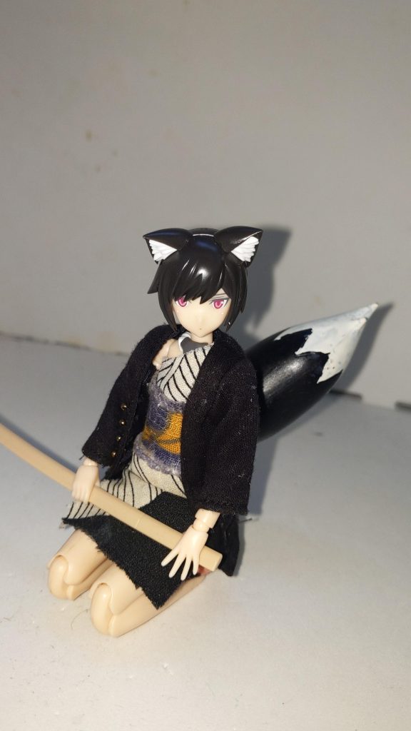 GBN内でのクロツキの外見イメージ。一見、冷静沈着な和装狐娘に見えるが大規模なバトルイベントとかでチャンピオンを見かけるとガンダムを前にしたグラハム•エーカーくらいの勢いで親の敵のように追い回す。