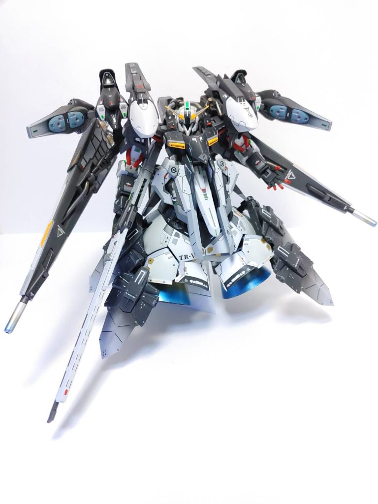 ギャプランフライルーとHGジオングのミキシング作品です。