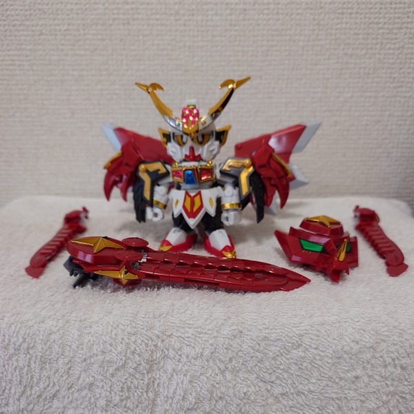 真駆参　雛璃雄瑠　龍騎士（マークスリー　スペリオル　ドラゴンナイト）