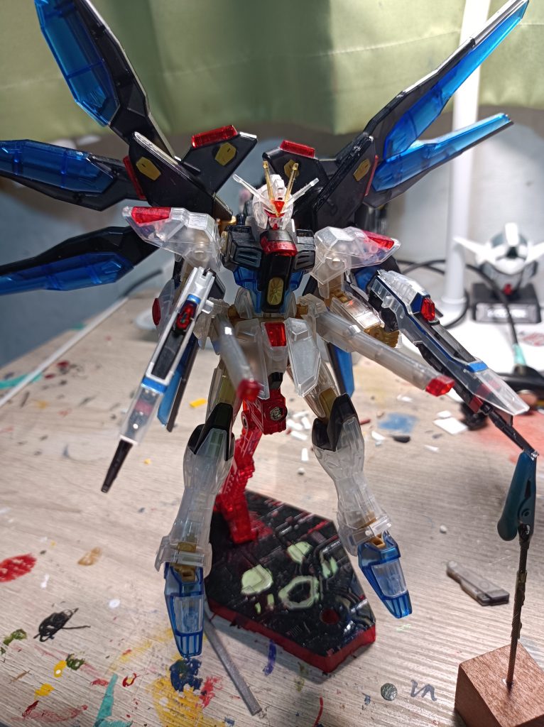 定番のフルバースト！だけどライフルの持ち手が脆い！(⁠´⁠；⁠ω⁠；⁠｀⁠)でもｶｯｺｴｴｴｴｴ!