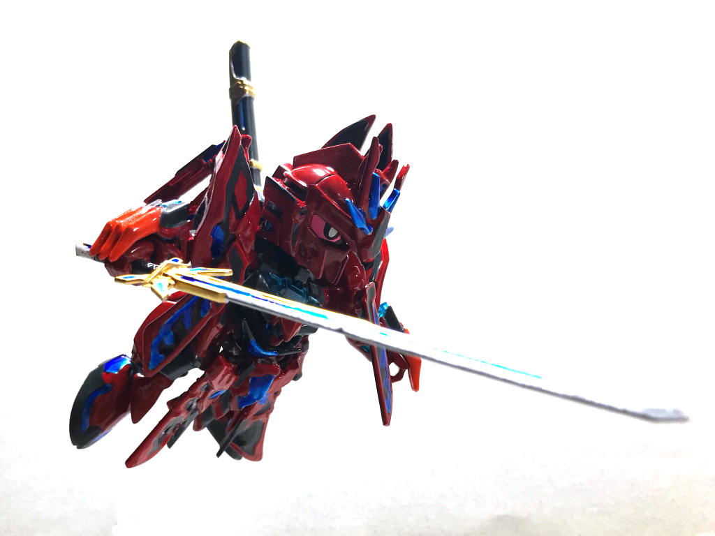 ノーマル佐助デルタのギミックをなるべく殺さないようにして制作したので、手裏剣や鉤爪などは引き続き装備できます。ここに倚聖剣のギミックも上乗せ。