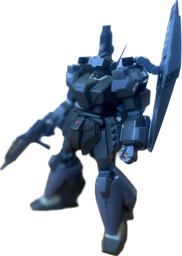 左肩のサブアームはシールド専用です。