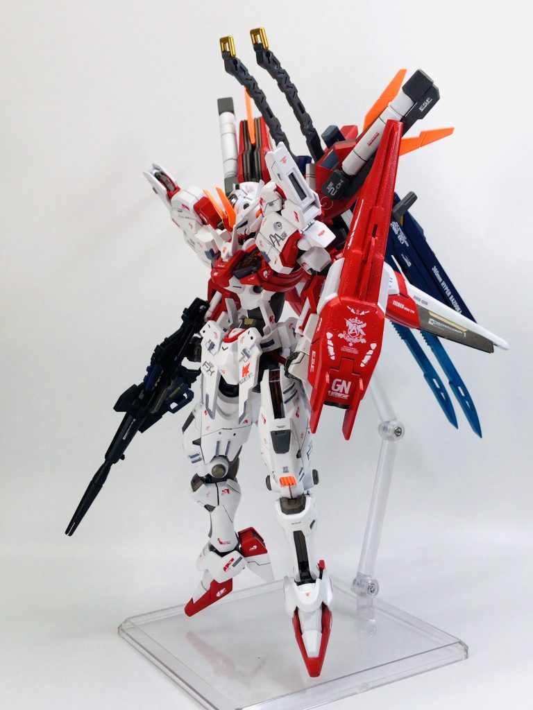 フロント武装頭部バルカン砲肩部サブアームXVX-016RN/LI用 ビームマグナム 強化型ビームサーベル×4RN用ハイパービームサーベル/ビームガン×2M1516 オルトロス 高エネルギー長射程ビーム砲改XVX-016RN/LI用 大型ブレード  セイレーンXVX-016RN/LI用　シールドXVX-016RN/LI用シールド内蔵式ビームキャノンエスカッシャン