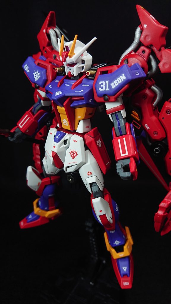 頭部　　　　：ストライクボディ　　　：ストライク腰部　　　　：ストライク肩　　　　　：ストライク腕部　　　　：ストライク脚部　　　　：ストライクバックパック：エールストライカー+ゼルトザームアームズ武装　　　　：大鎌と斧(30MM)