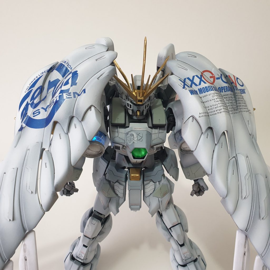 Perfect Grade Wing Gundam Zero - Archangel–2枚目/制作者：TheMechaStation
