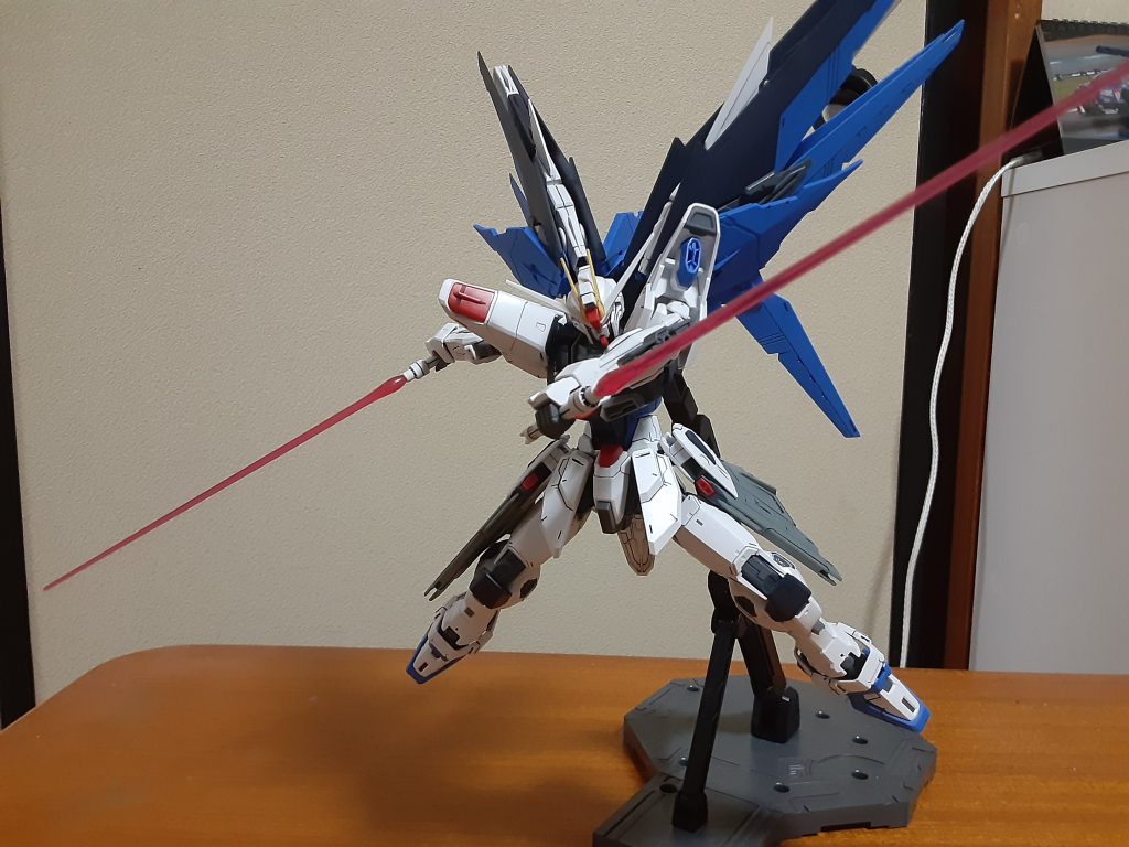 あのポージングもばっちり‼️ただセイバー好きだからこれやる時いつも微妙な気持ちですw