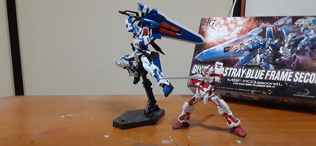 最後は最近やっとはまったアストレイ‼️以上、何がしたいのか良くわからない投稿失礼しました‼️いやだって嬉しすぎて自分自身よくわからないもん😂 やはり色々意見ありますが、ろくにちゃんとシリーズ見ないで批評してる意見なんか気にしません。年末あたり大量再販あるらしく、後回しにしちゃった三バカ機体買いたいな‼️あとプロヴィデンスもう一つ