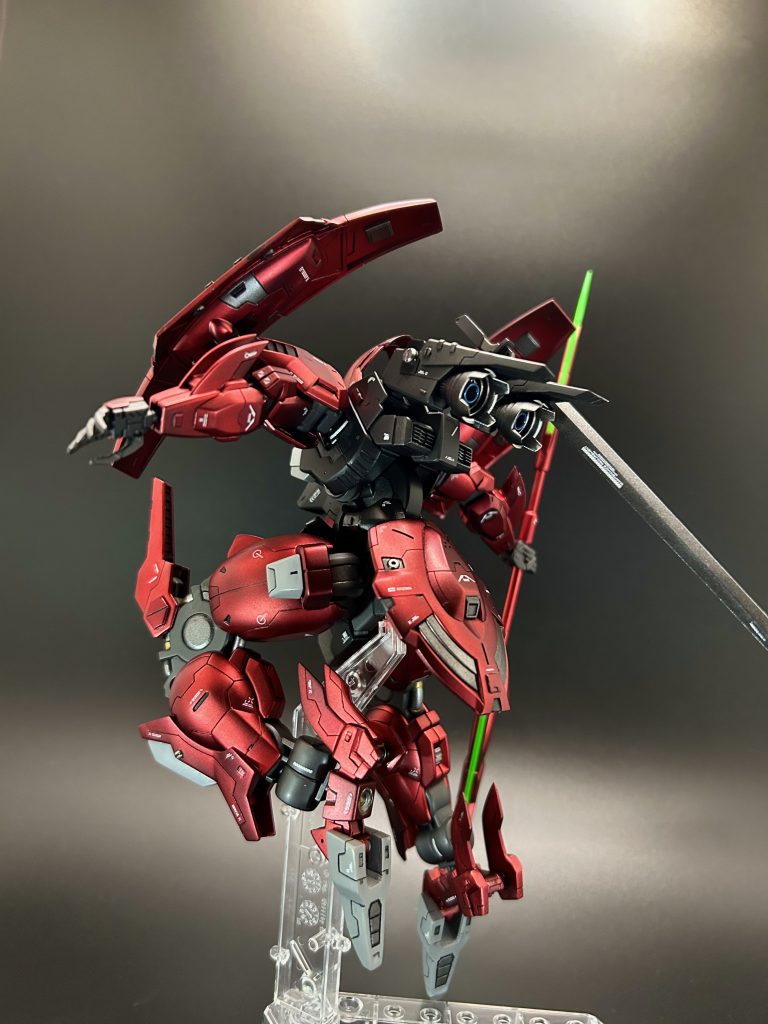 説明書とおなじポージングです地味な改修ですが、ところどころに段落ちモールドいれてます