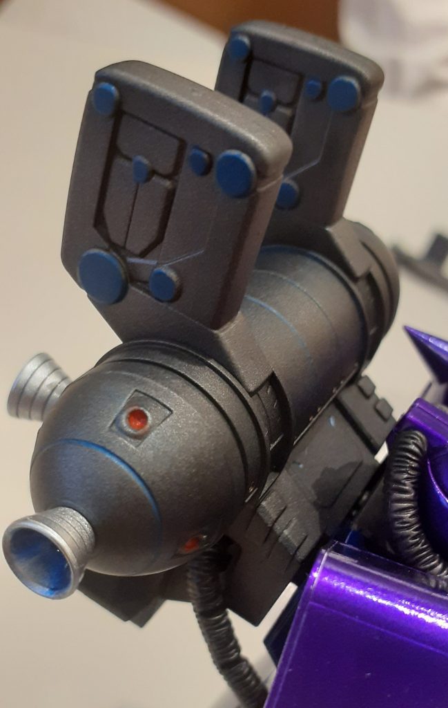 安心してください…背負ってますよ～😆『タ～ンクッ…🇬🇧』(♪サンダーストーム…🎸)御閲覧ありがとう御座いました。